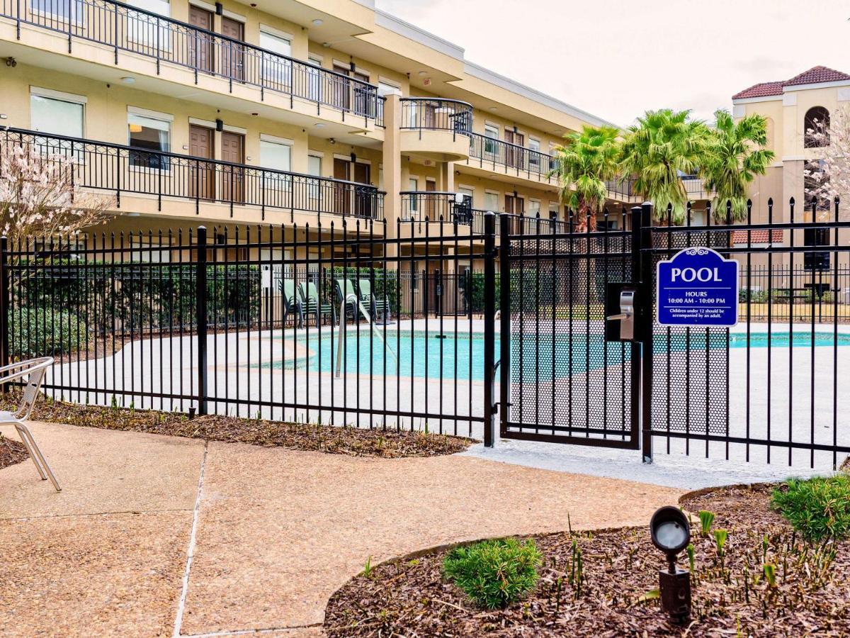 Comfort Suites Baton Rouge South I-10 Exterior foto